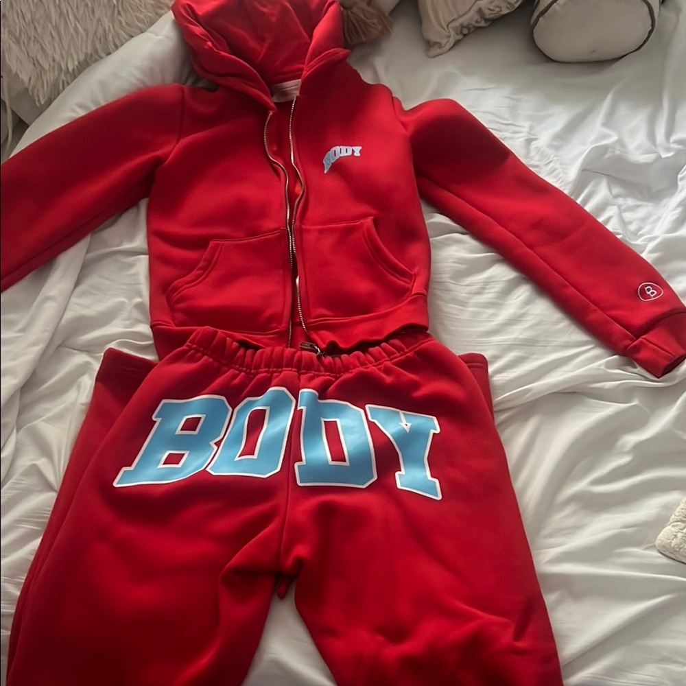 Body By Raven matching sweatsuit